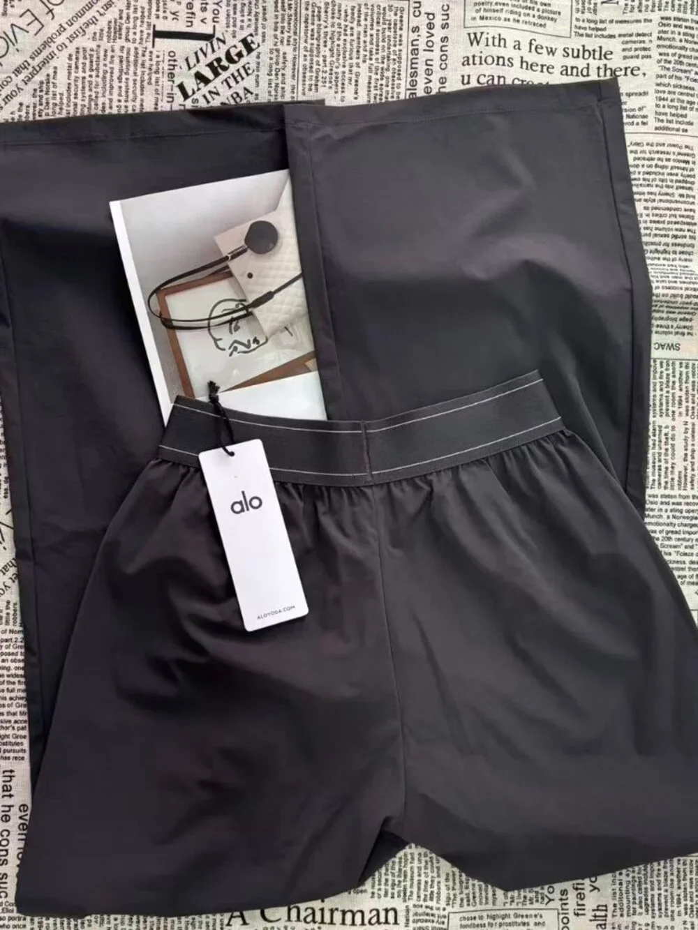 👟ALO Yoga Dark Grey Sports Yoga Trousers Regular Size 30 inches